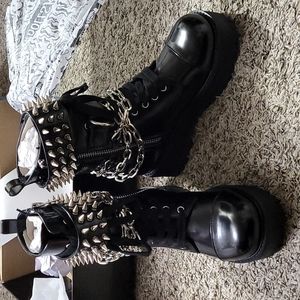 Current Mood - Hardcore Commandments Spiked Goth Boots
